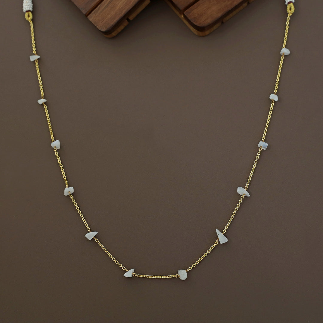 Mawar 12 Stone Short Neckpiece