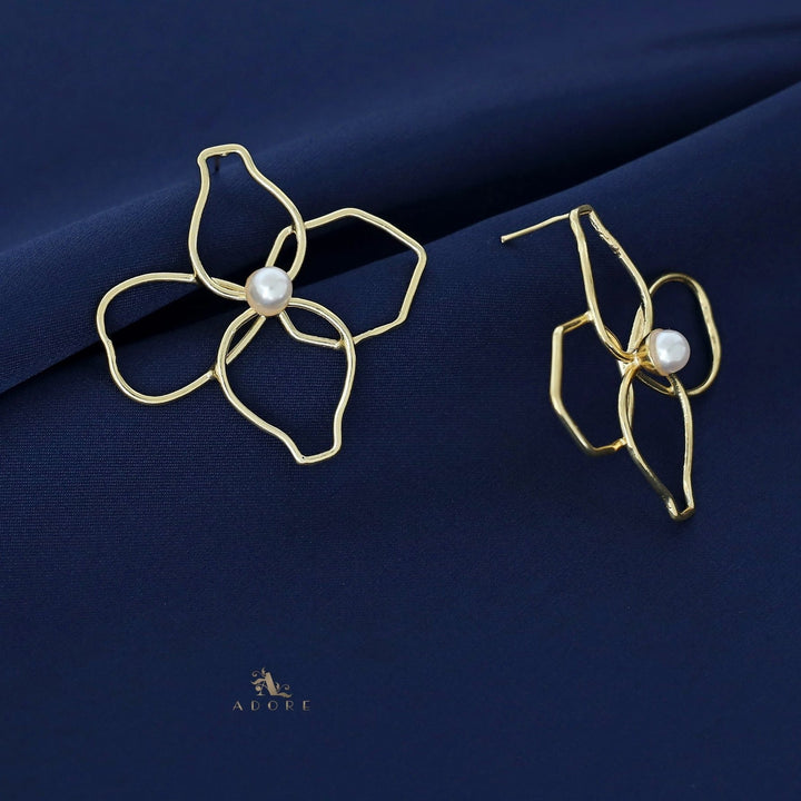 Kairo Golden Flower Pearl Earring