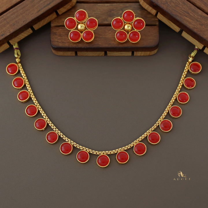 Yashi Glossy Round Neckpiece With Flower Stud (Colour Options)