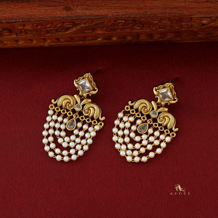 Avantika Diamond Circle Dew Drop Pearl Cluster Earring