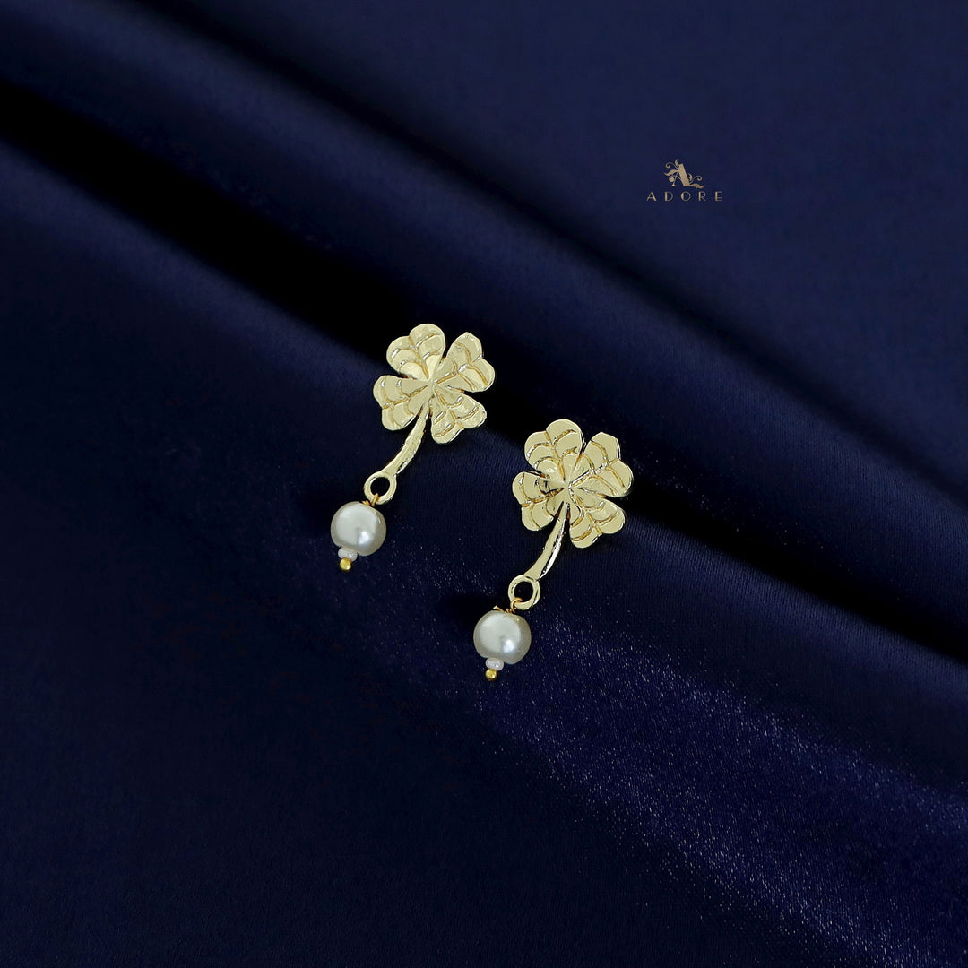 Golden Maple Flower Pearl Earring