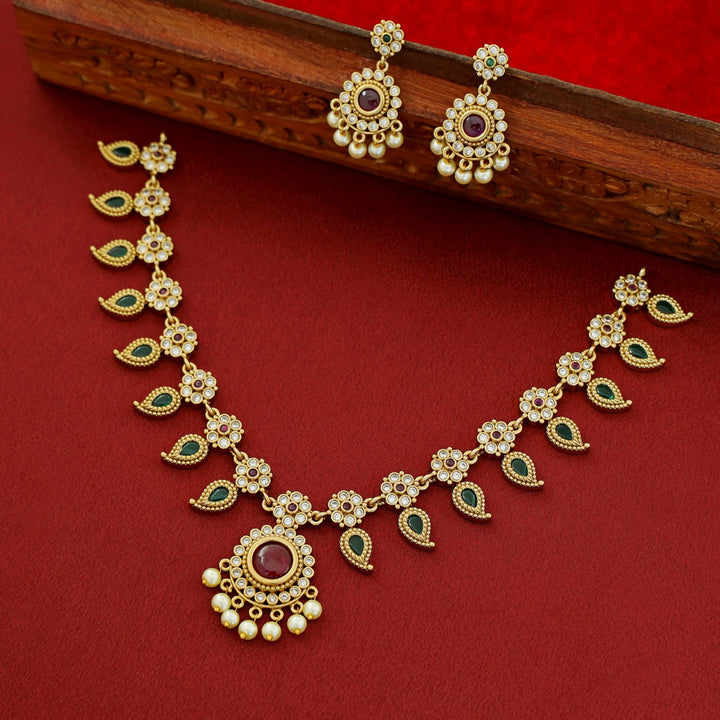 Premium Athitra Palakka Short Neckpiece With Earring