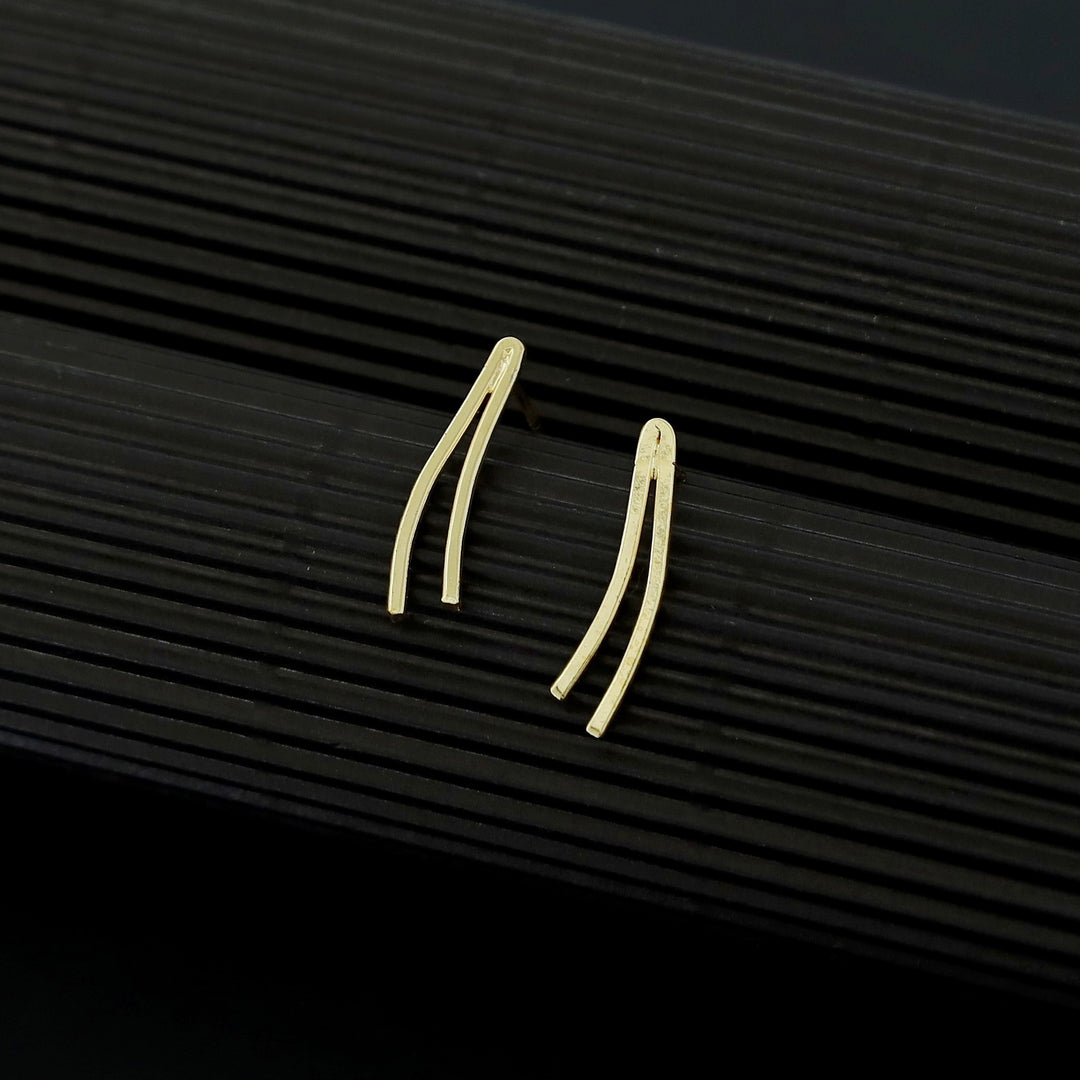 Golden Dual Curvy Line Earring