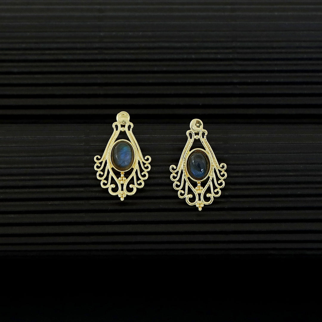 Uthra Golden Glossy Stone Earring