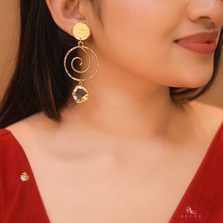 Lyra Golden Swirl Raw Stone Earring