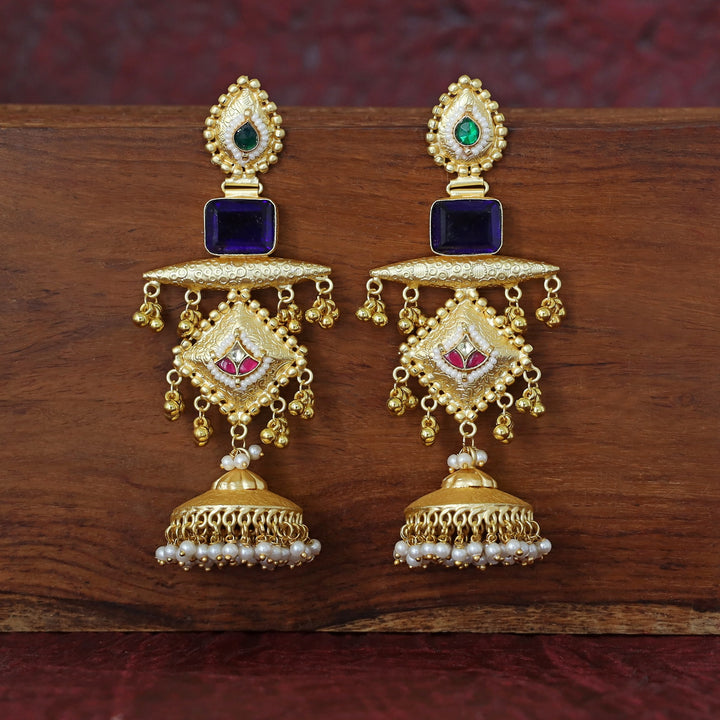 Amrita Golden Textured Diamond Ghungroo Earring