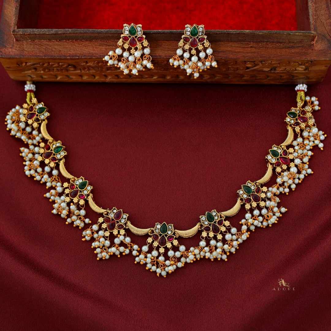 Vinaya Golden Lotus Pearl Short Neckpiece With Earring