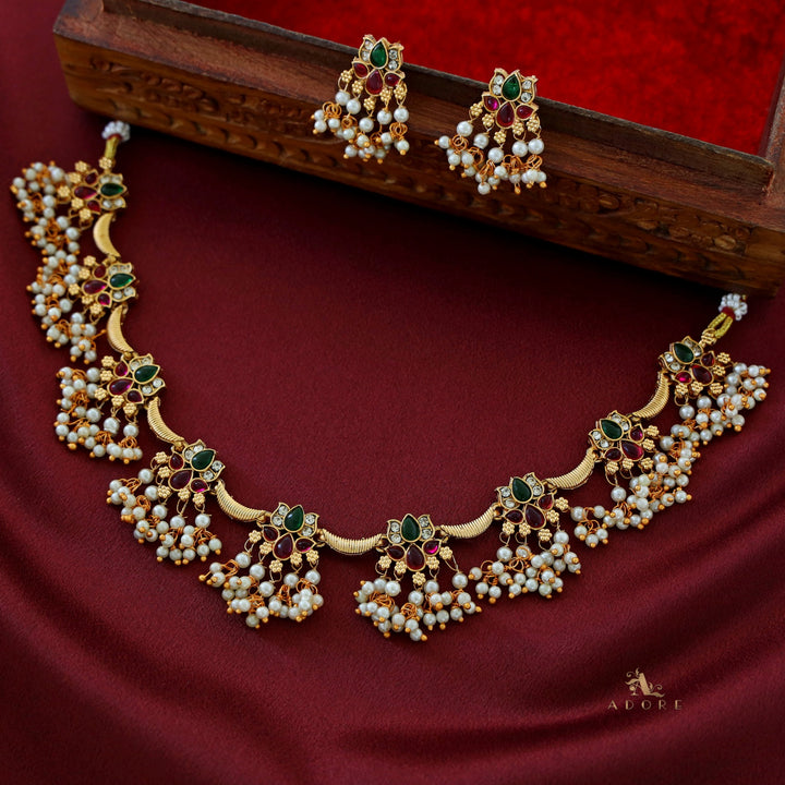 Vinaya Golden Lotus Pearl Short Neckpiece With Earring