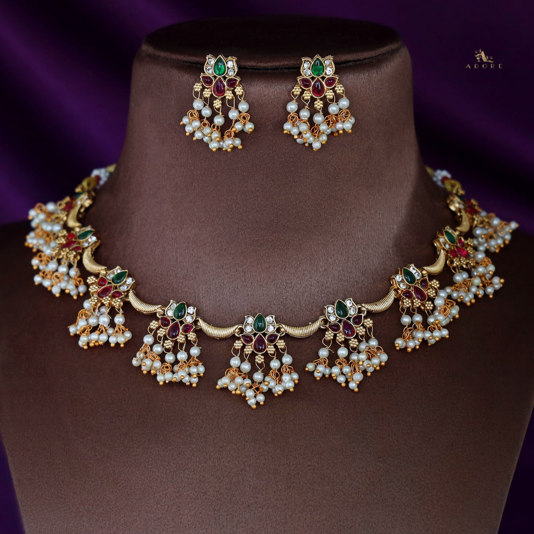 Vinaya Golden Lotus Pearl Short Neckpiece With Earring