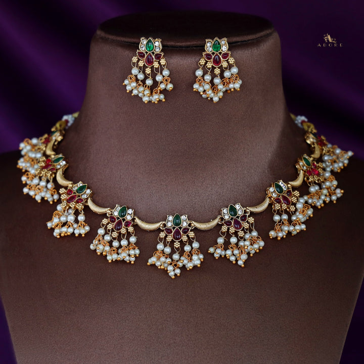 Vinaya Golden Lotus Pearl Short Neckpiece With Earring