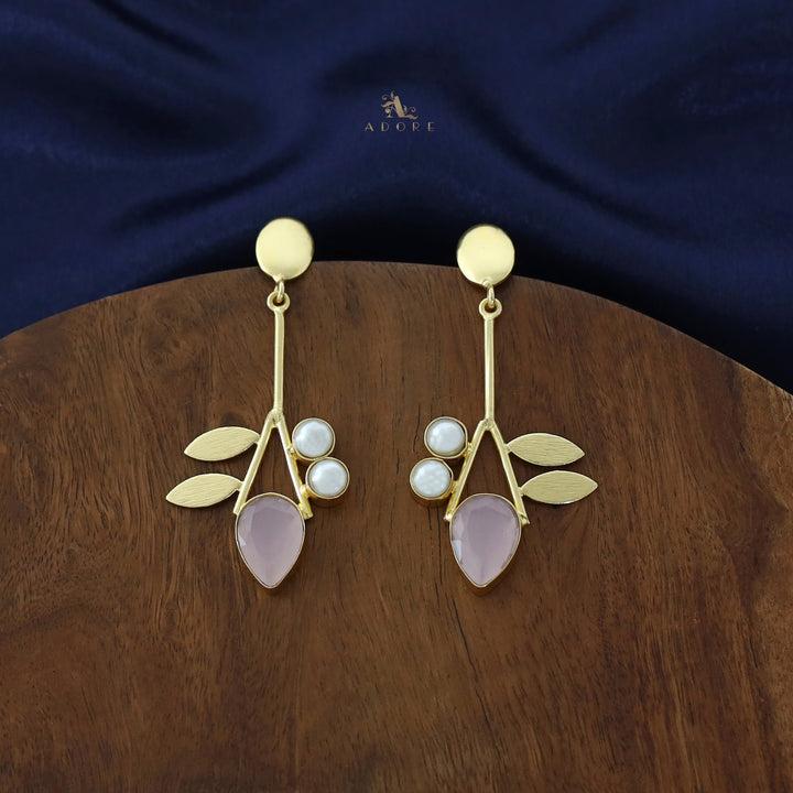 Carter Oval Dual Pearl Leaf Earring