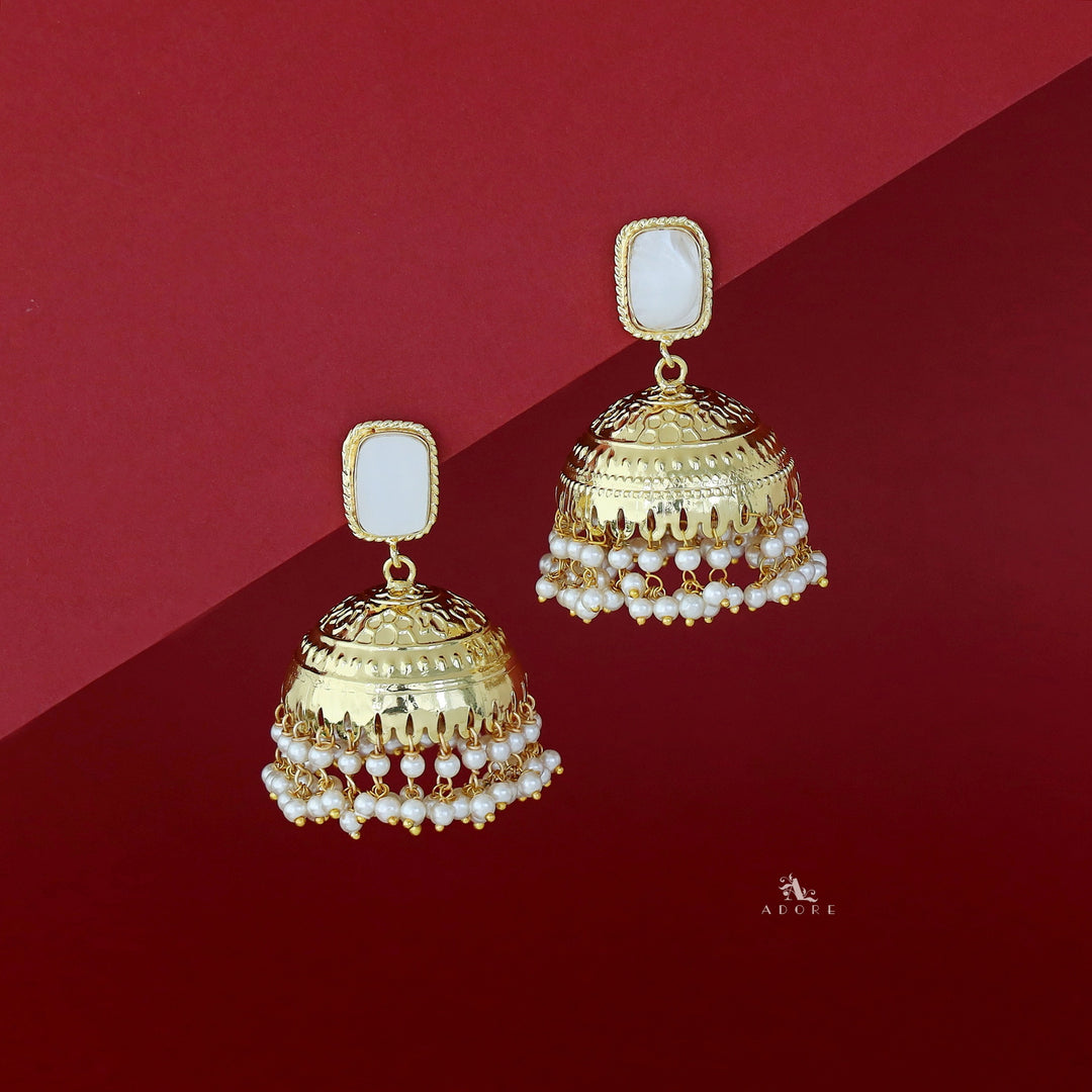 Sangria Golden Pearl Jhumka