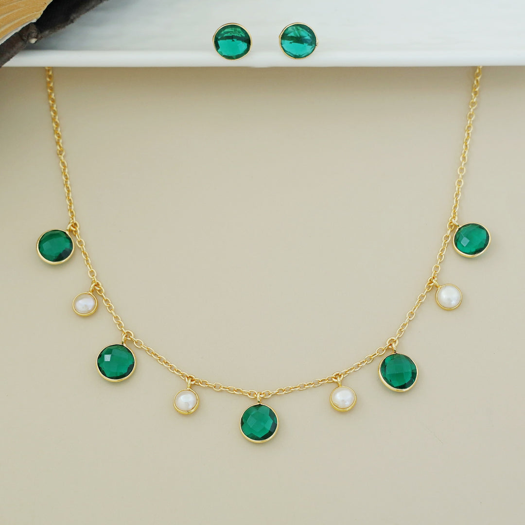 Mihaara Pearl Neckpiece With Stud (Colour Option)