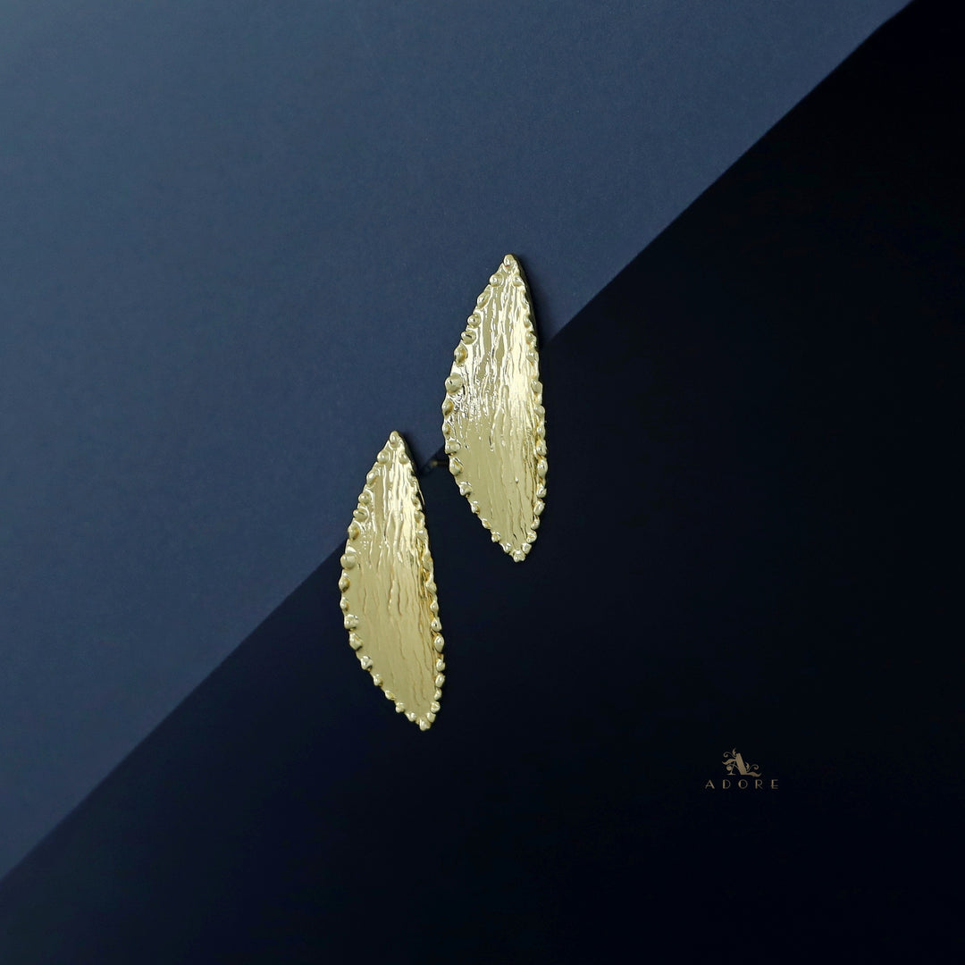 Clarissa Golden Textured Leaf Earring