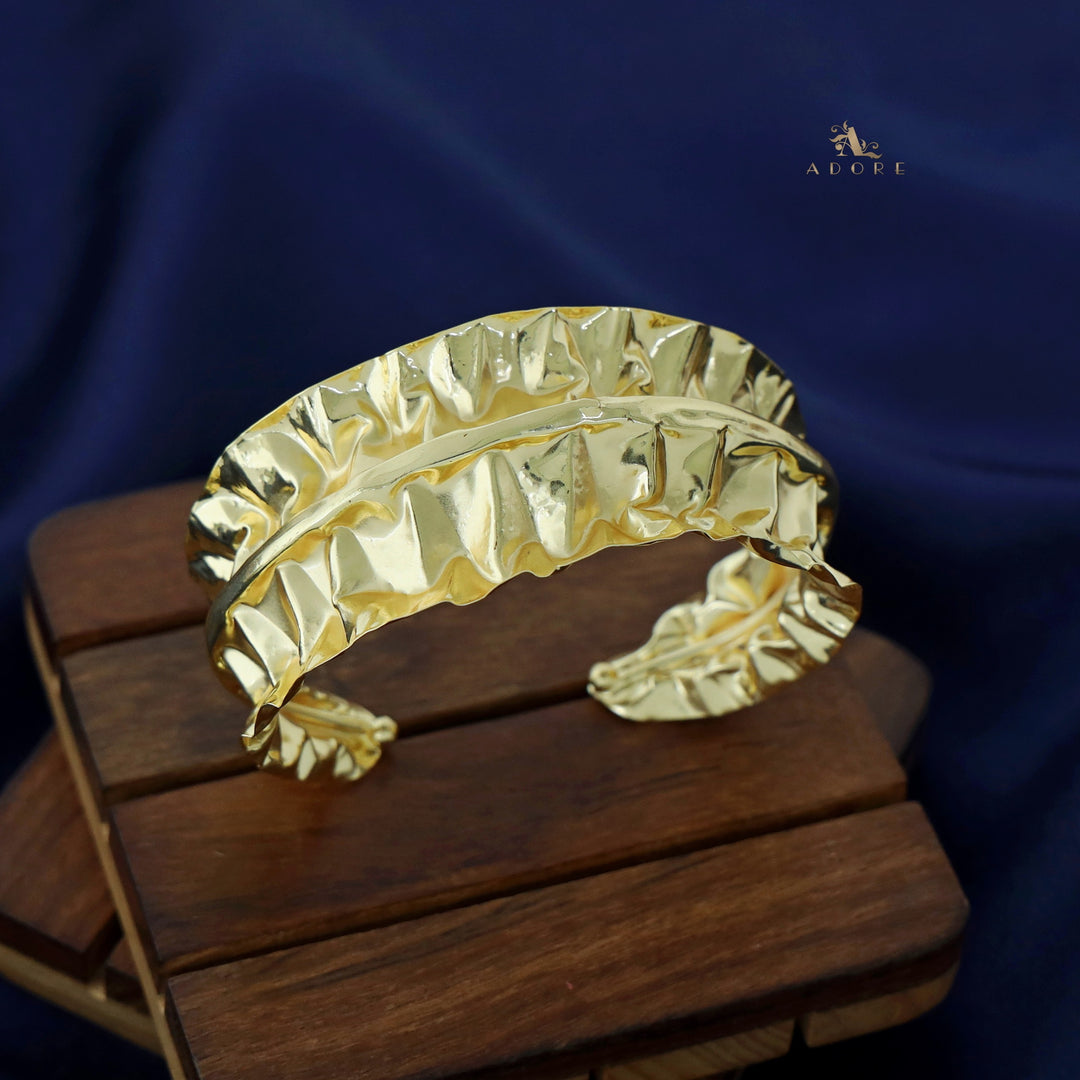 Golden Crushed Leaf Bangle