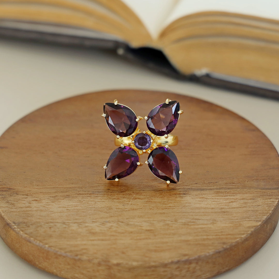 Tetra Glossy Flower Claw Ring