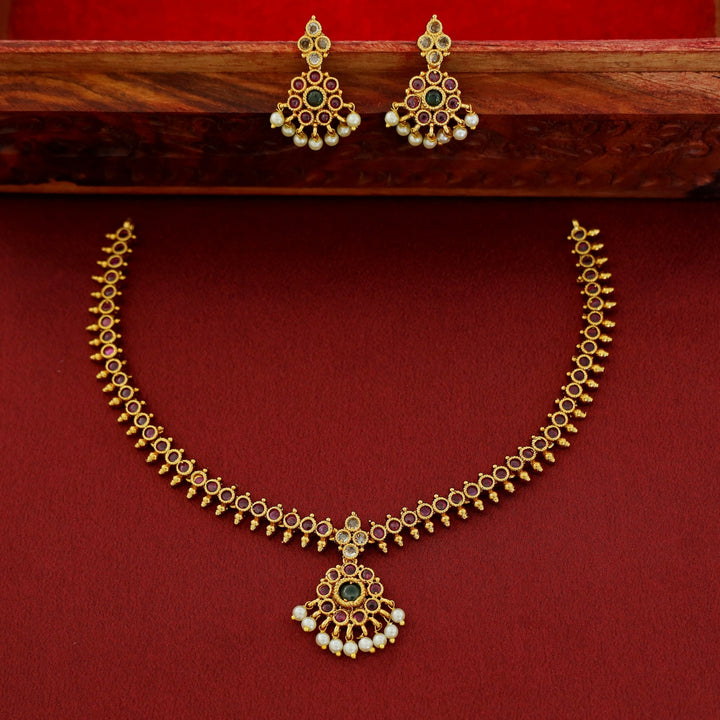 Chaitra Short Flowery Pearl Neckpice With Earring