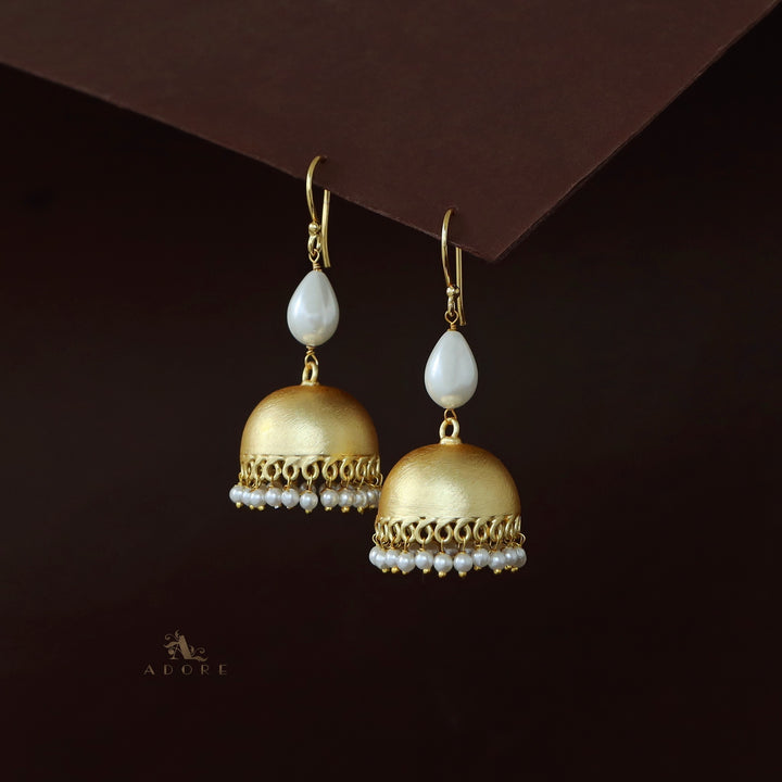 Novelta Golden Pearl Jhumka