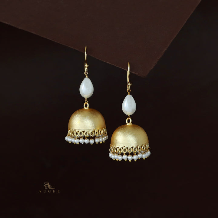 Novelta Golden Pearl Jhumka