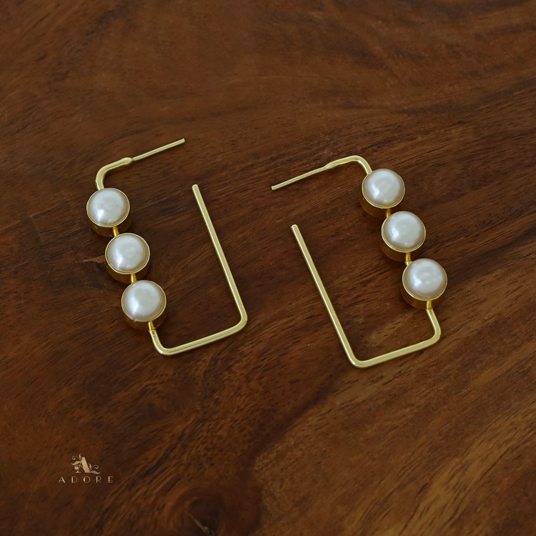 Hailey Golden Open Rectangle Tri Pearl Earring