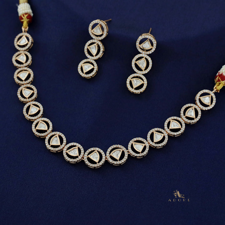 Divyathi Kundan Short Neckpiece With Earring