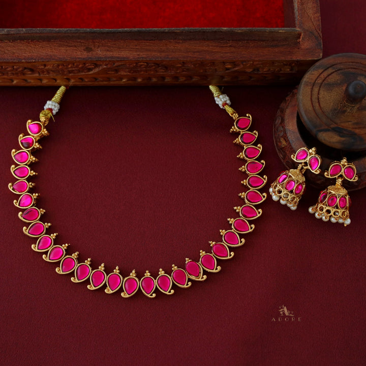 Yashwasi Neckpiece With Earring