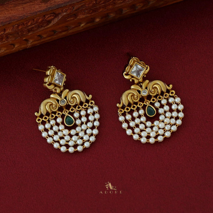 Avantika Diamond Circle Dew Drop Pearl Cluster Earring