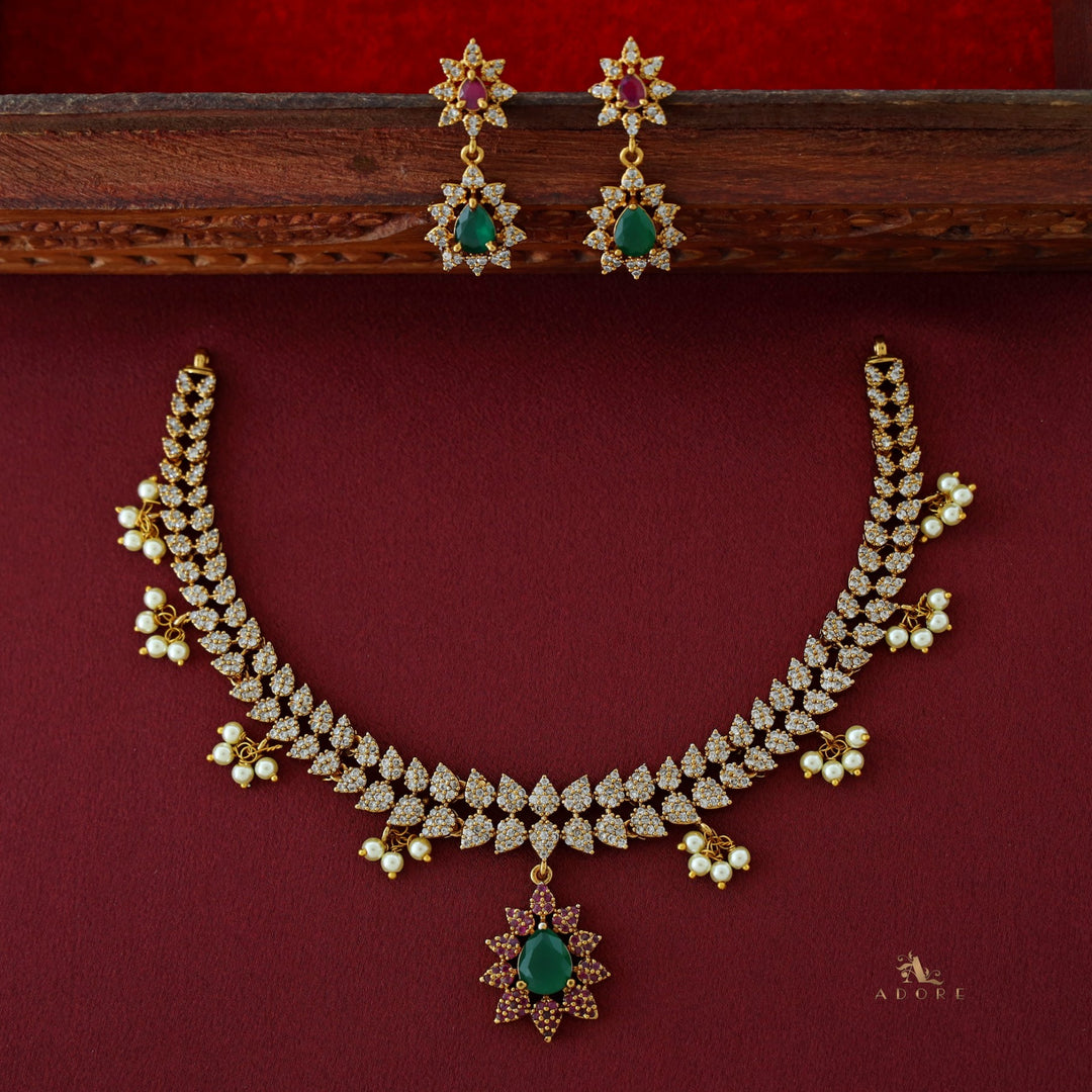 Madhumita Drop Pearl Cluster Short Neckpiece with Earring