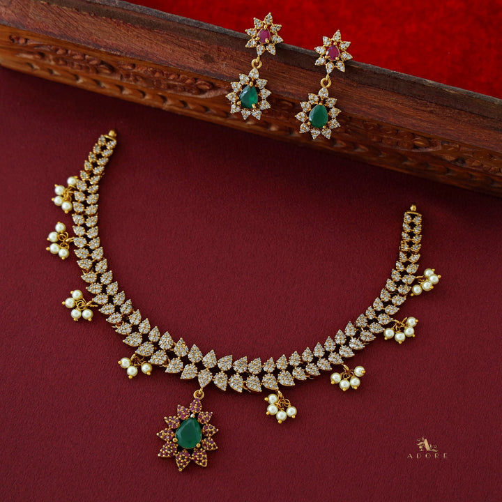 Madhumita Drop Pearl Cluster Short Neckpiece with Earring