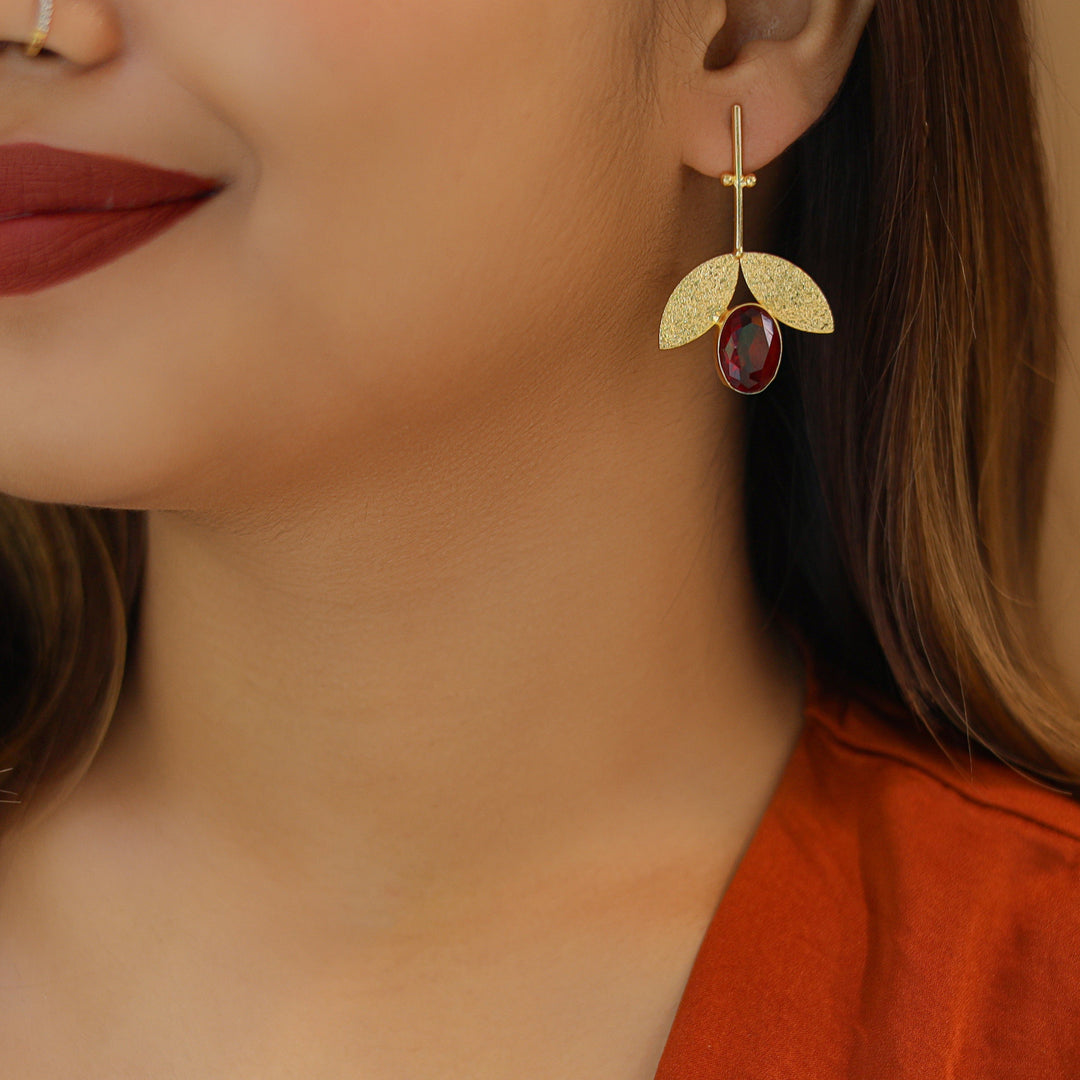 Minara Dual Golden Leaf Earring