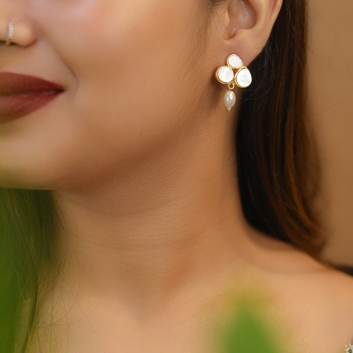 Nelle Glossy Pearl Drop Earring