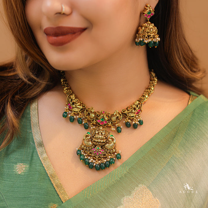 Annapurna Neckpiece with Earring