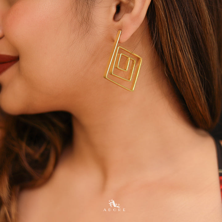 Golden Square Loop Earring