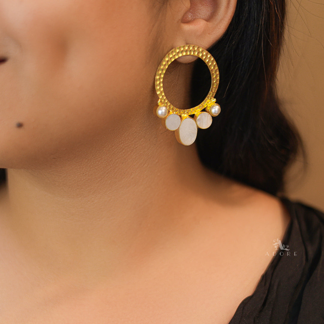 Golden Circle And Tri Glossy Dual Pearl Earring