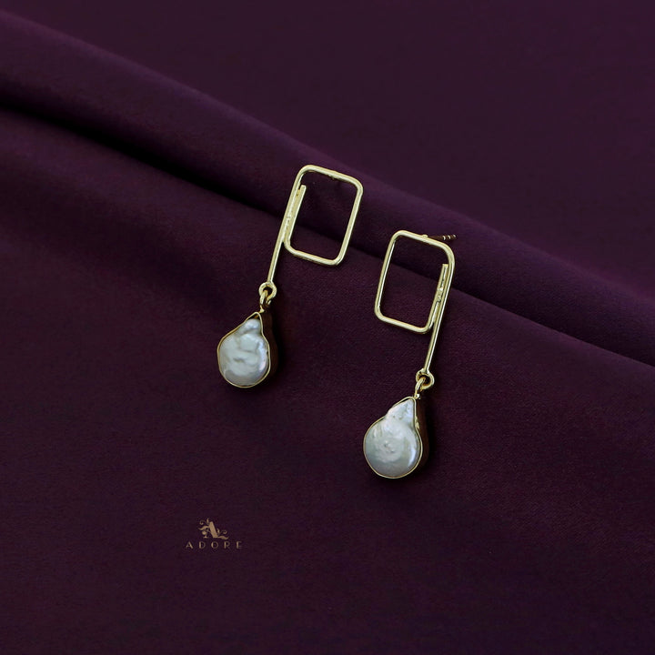 Golden Square Baroque Dropped Earring