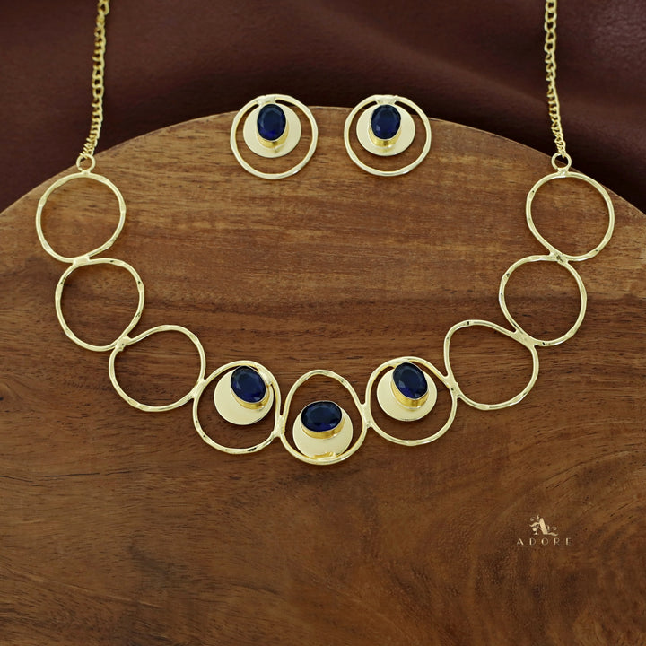 Netra Golden Circle Glossy Neckpiece With Earring