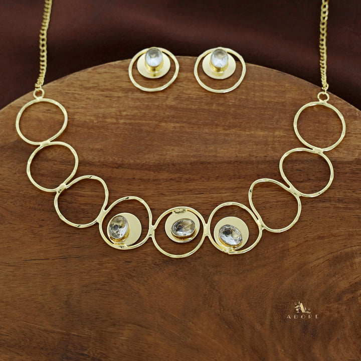 Netra Golden Circle Glossy Neckpiece With Earring