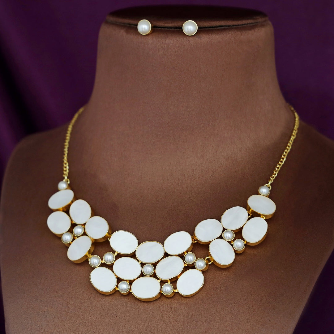 Golden MOP And Pearl Neckpiece With Stud