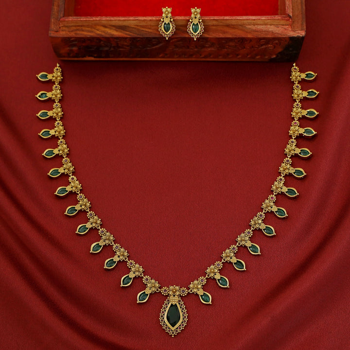 Raksha Nagapadam Palakka Long Neckpiece With Earring