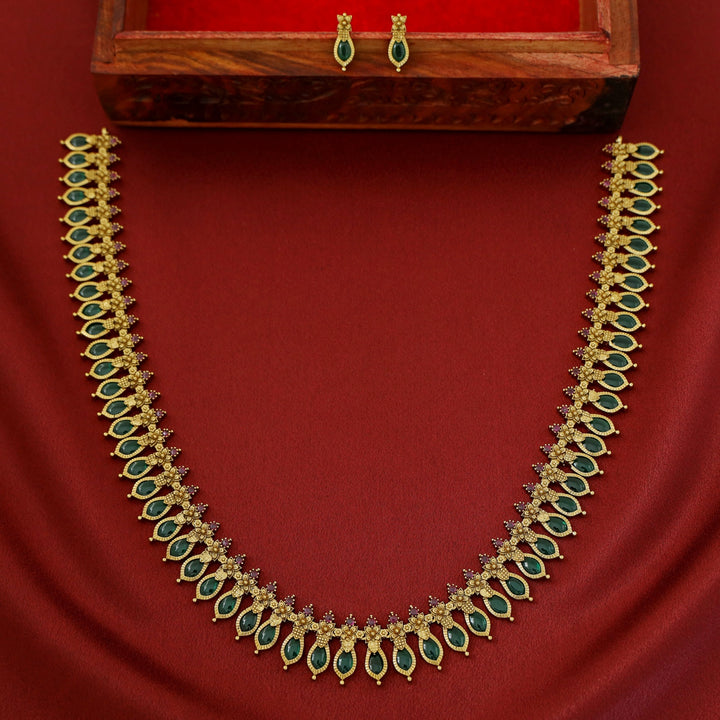 Premium Nagapadam Palakka Long Neckpiece With Earring