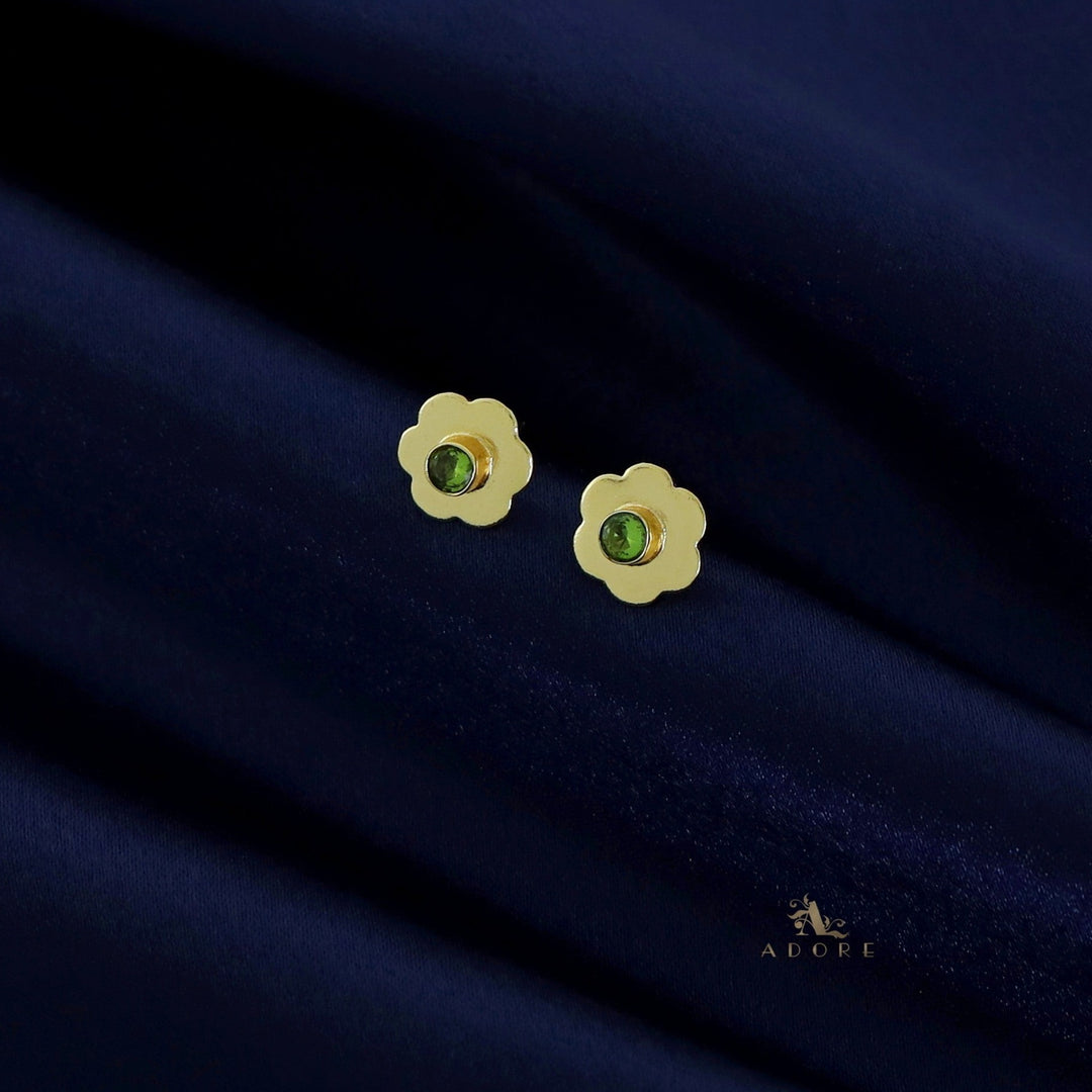 Viana Glossy Flower Stud