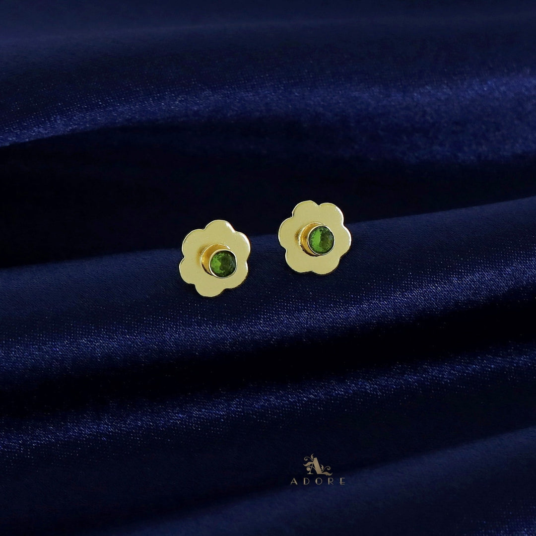 Viana Glossy Flower Stud