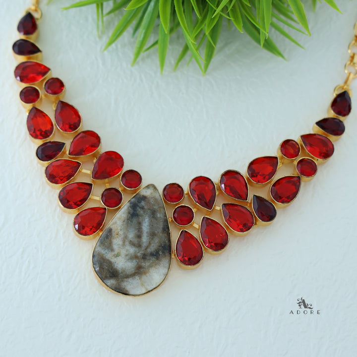 Zendeya Neckpiece