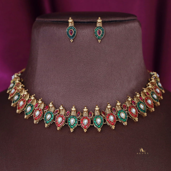 Lavanya Mayur Muster Neckpiece With Earring