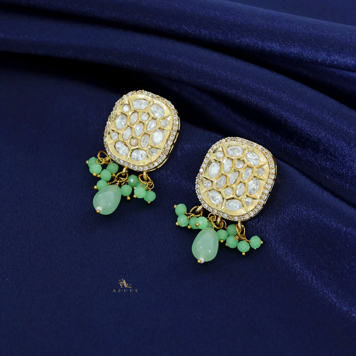 Amrusha Golden Glossy Earring