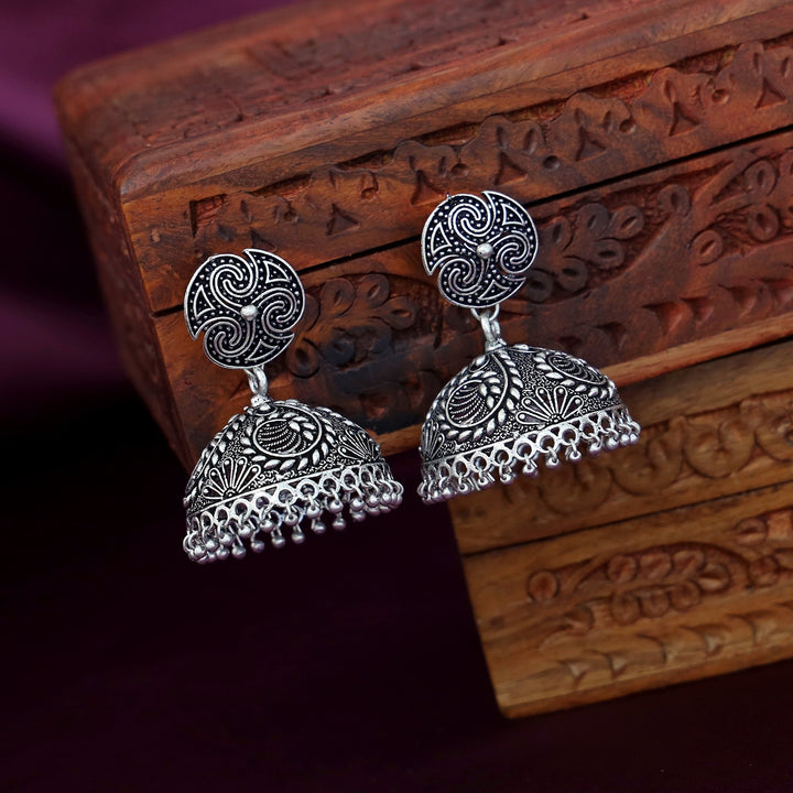 Ishiraa Silver Jhumka