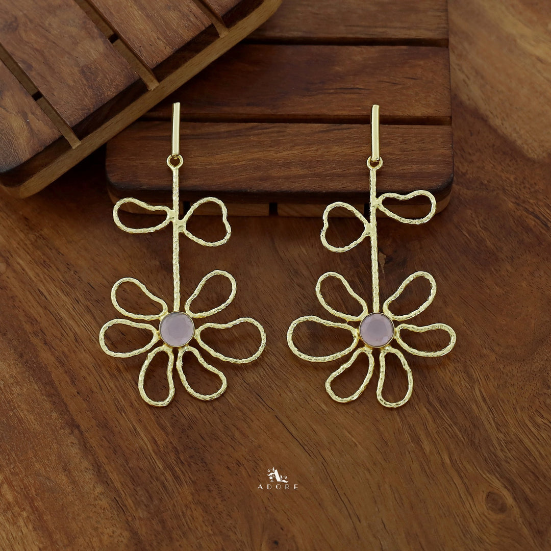 Alma Golden Flower Leaf Glossy Earring