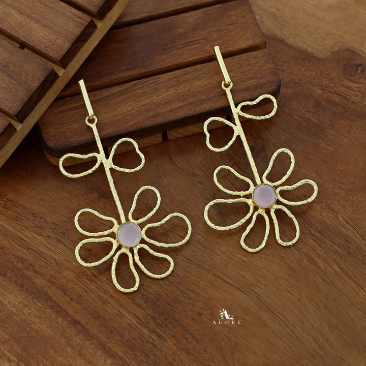 Alma Golden Flower Leaf Glossy Earring