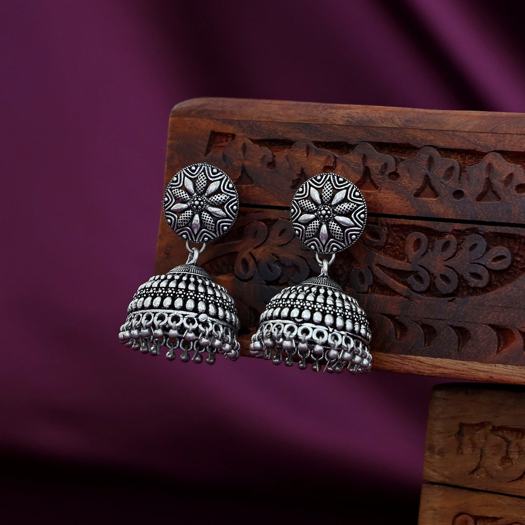 Shaitya Silver Jhumka