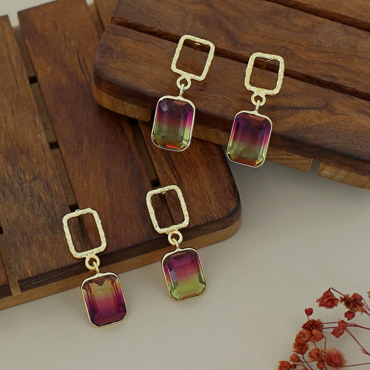 Golden Glossy Textured Rectangle Earring